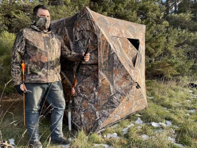 THUNDERBAY 4 Person Pop Up Ground Hunting Blinds with 270 Degree See-Through Mesh Windows, Portable Durable Hunting Tent for Deer & Turkey Hunting